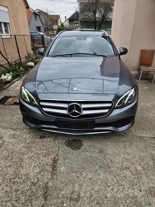Mercedes Benz - E 200 - 2.0 L (1,993 cc) (654 M)
