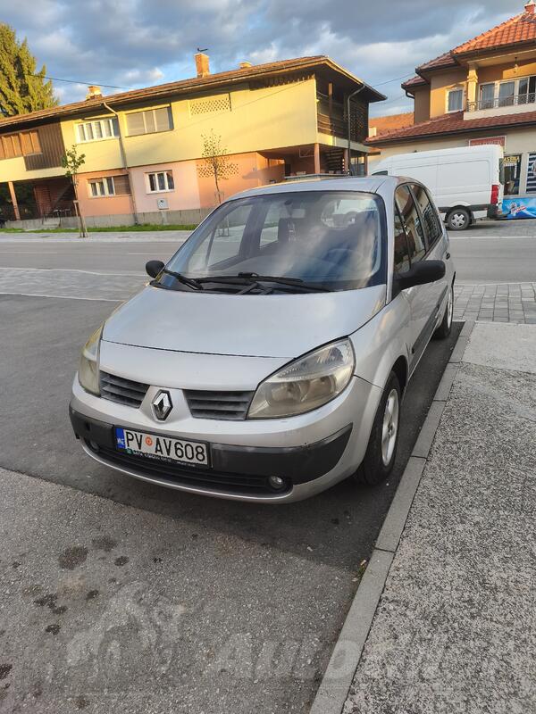 Renault - Scenic