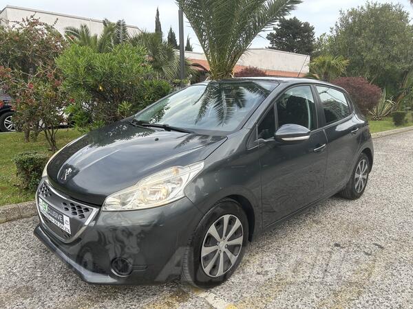 Peugeot - 208 - 1.4 HDI