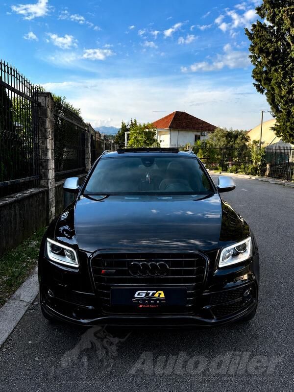 Audi - SQ5 - Black Edition