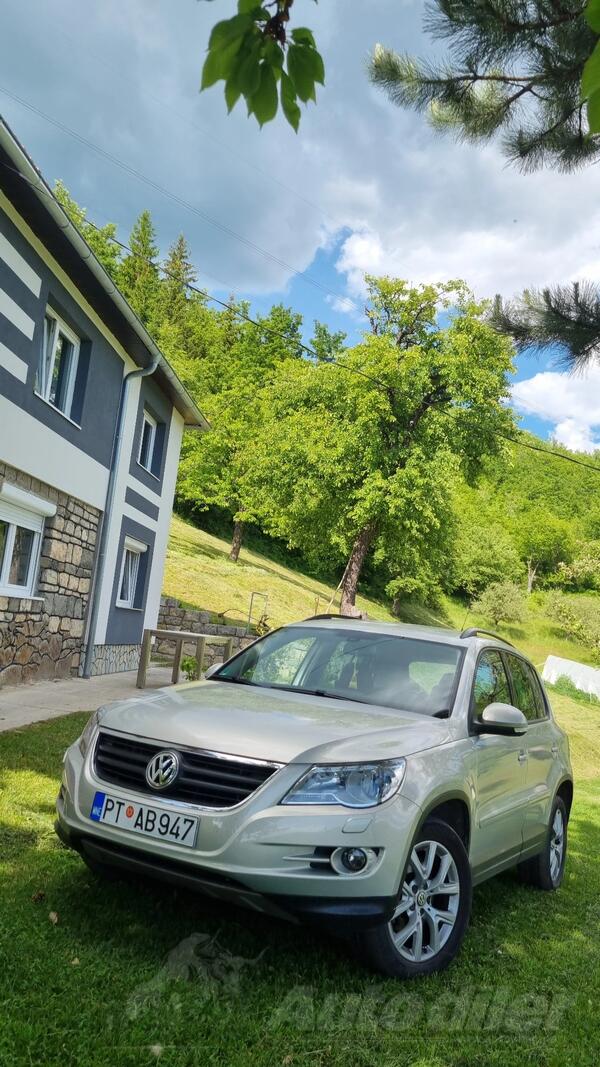 Volkswagen - Tiguan - 2.0