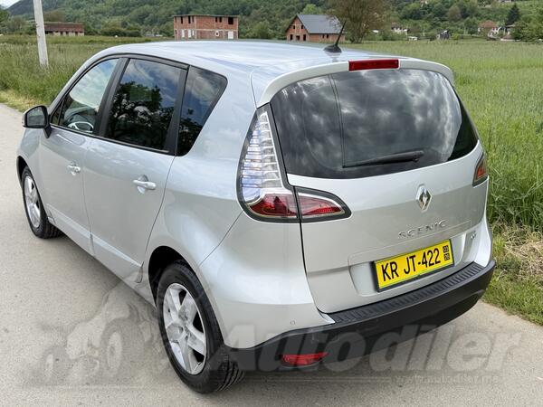 Renault - Scenic - 1.5 DCI