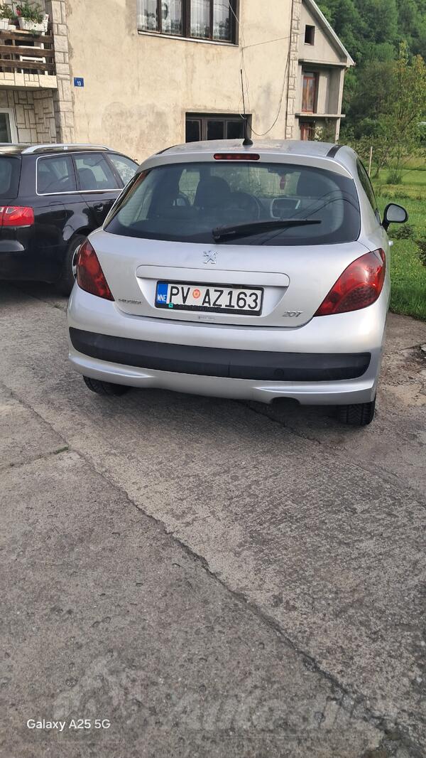 Peugeot - 207 - 1.6hdi