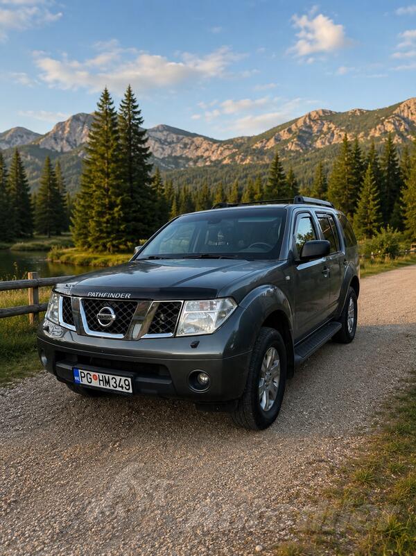 Nissan - Pathfinder - 2.5 DCI