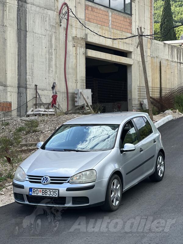 Volkswagen - Golf 5 - 1.9 tdi