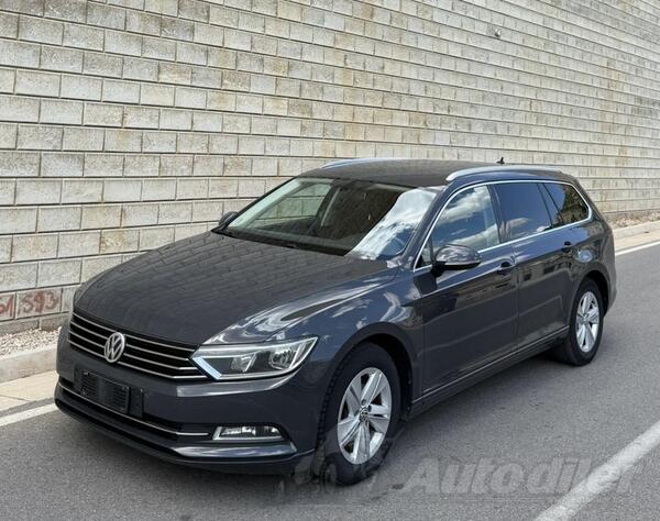 Volkswagen - Passat - 1.6 blumution