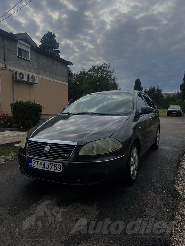 Fiat - Croma - 1.9 jtd