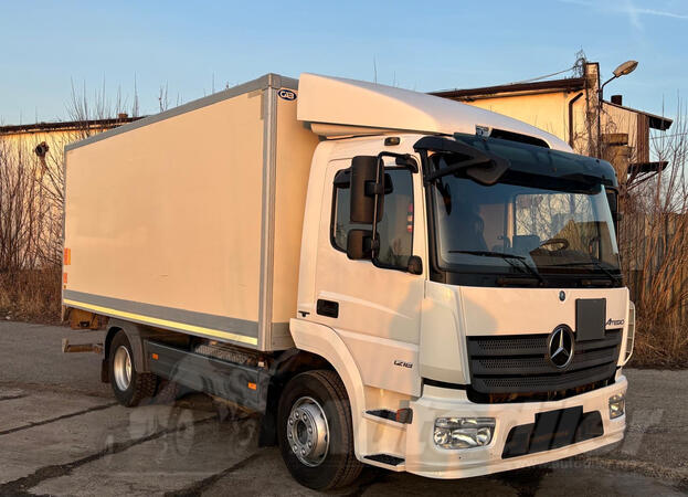 Mercedes Benz - Atego 1218 Kamion furgon+rampa/LTK747
