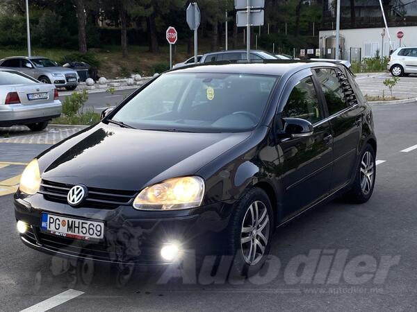 Volkswagen - Golf 5 - 2.0 tdi