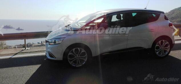 Renault - Scenic - 1,7