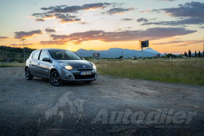 Renault - Clio - 1.5 DCI