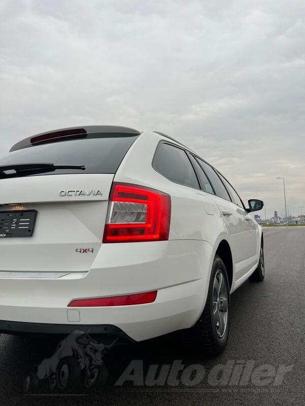 Škoda - Octavia - 2000
