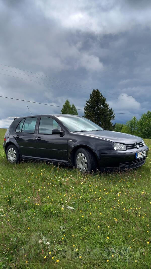 Volkswagen - Golf 4 - 1.6 16v