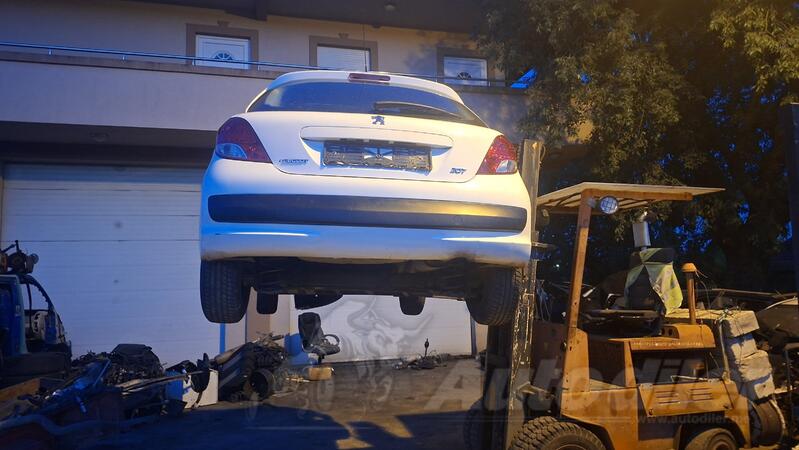 U djelovima Peugeot - 207 14  , 16