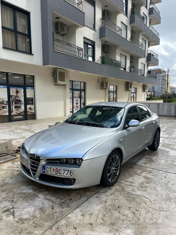 Alfa Romeo - 159 - 1.9 JTDm