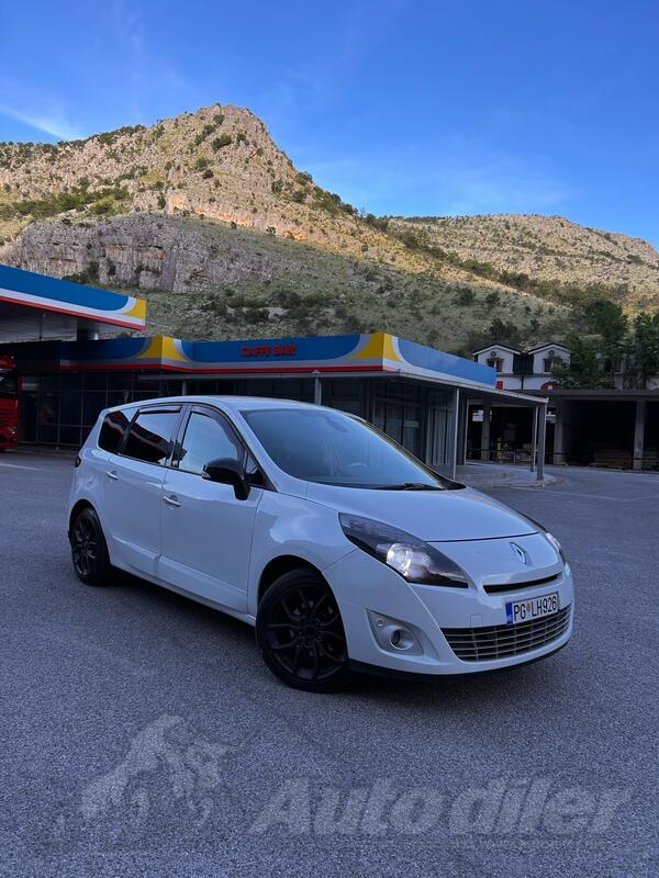 Renault - Scenic - 1.5 dci