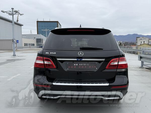 Mercedes Benz - ML 350 - 350