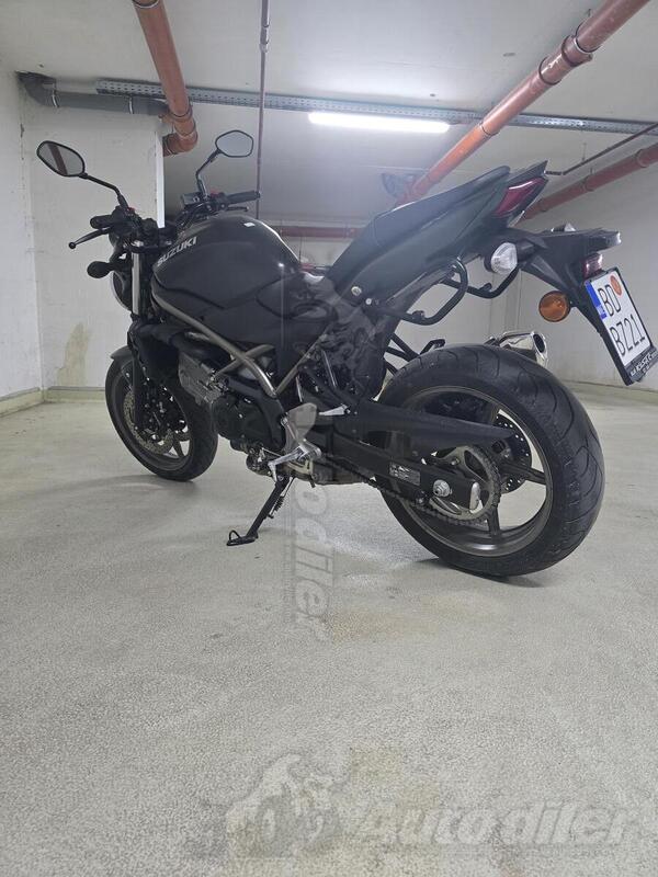 Suzuki - SV 650 A M5 model 2025.
