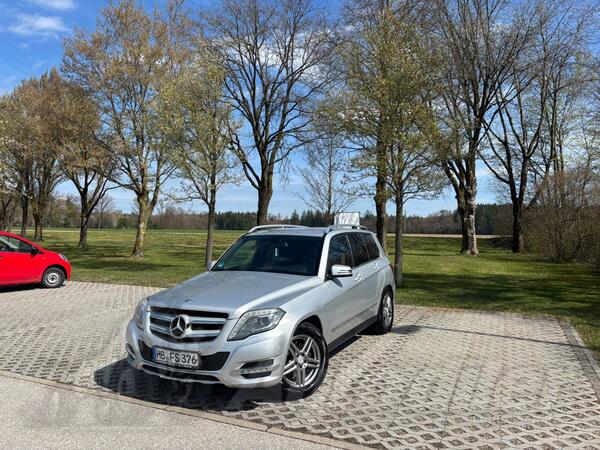 Mercedes Benz - GLK 220 - 220 Amg