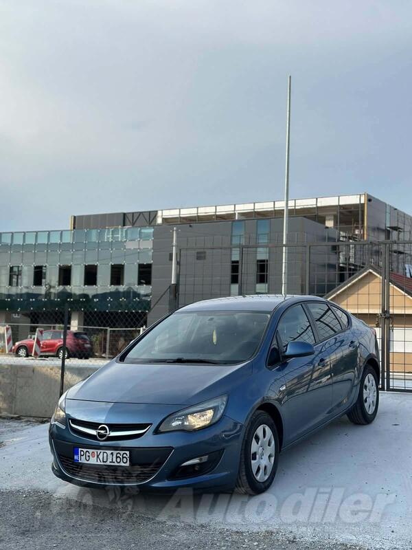 Opel - Astra - 1.6 cdti