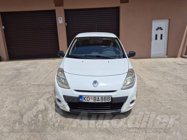 Renault - Clio - 1.5 dci