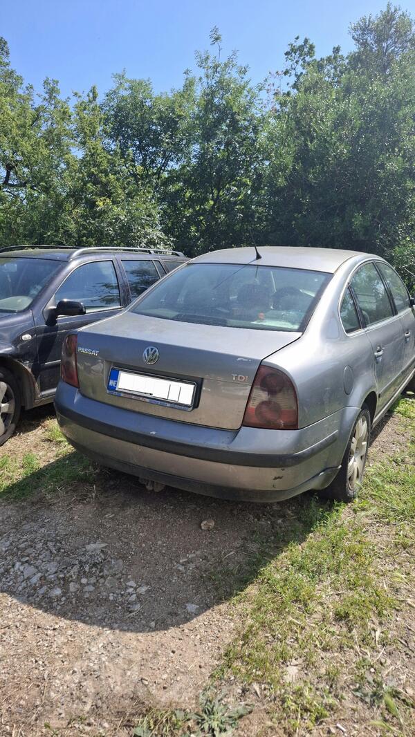 Volkswagen - Passat - PASSAT 1.9TDI