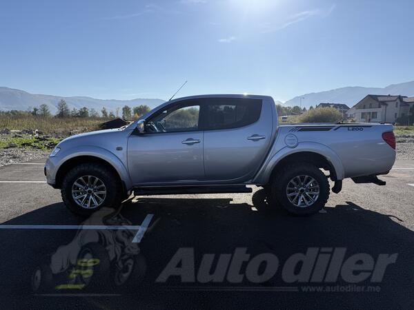Mitsubishi - L200 - 2,5