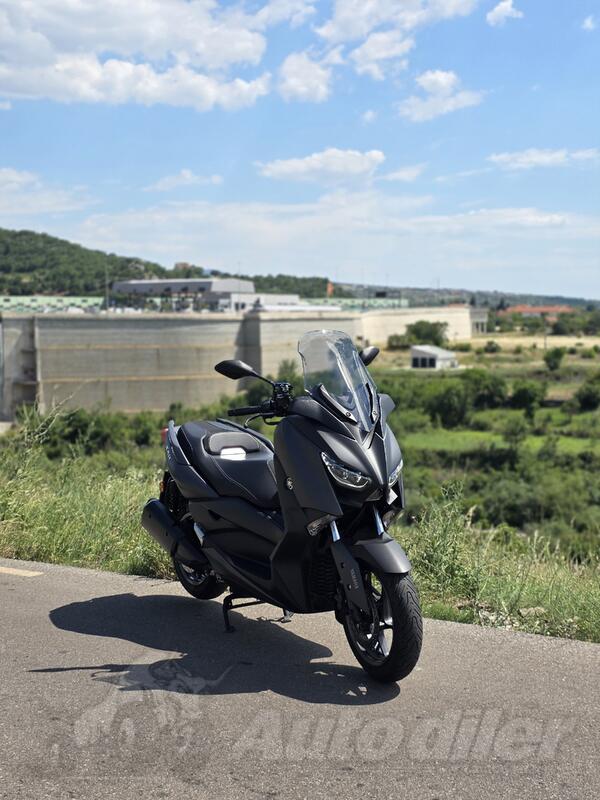 Yamaha - X Max 300