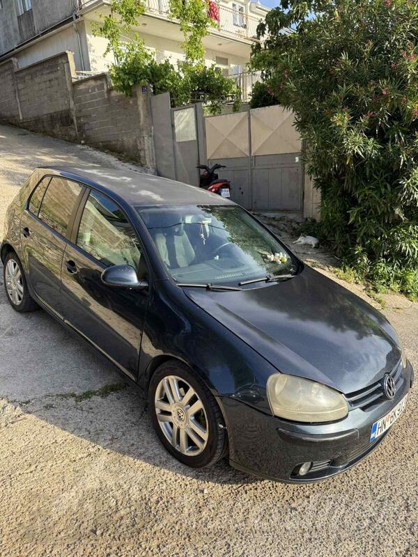 Volkswagen - Golf 5 - 1.9 tdi