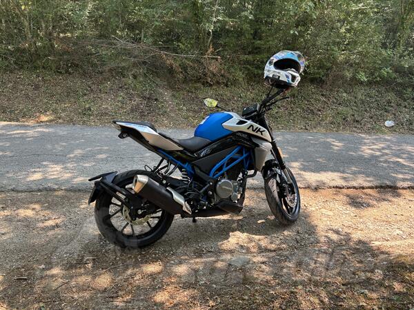 CFMoto - 300nk