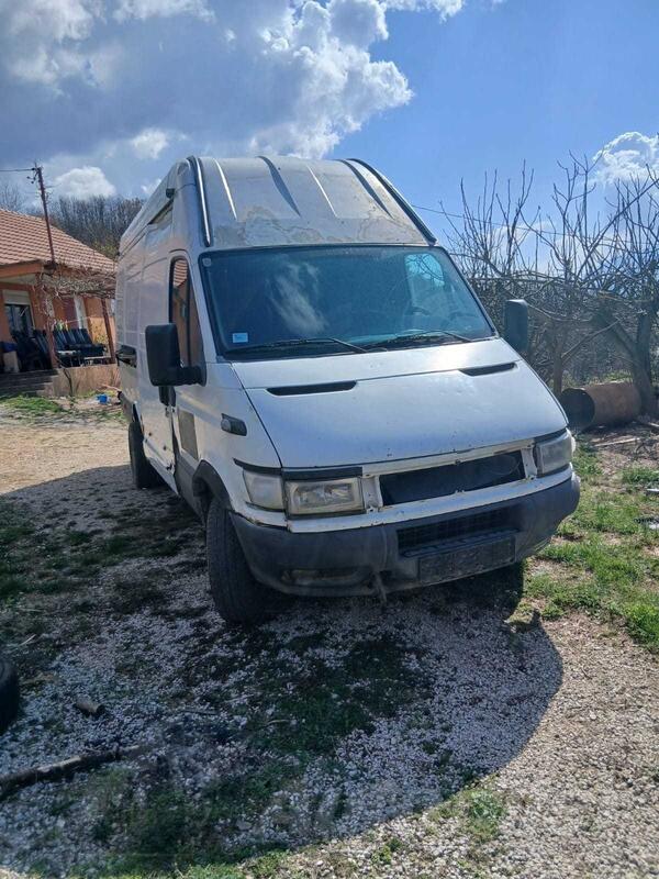 Iveco - 65 c 15