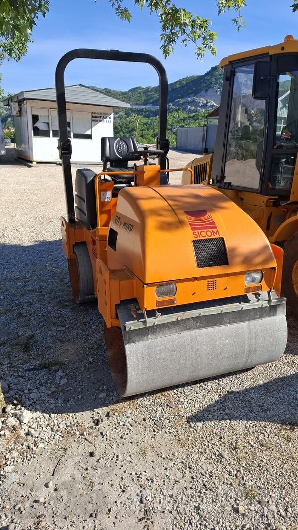 Bobcat - MIRA 30V