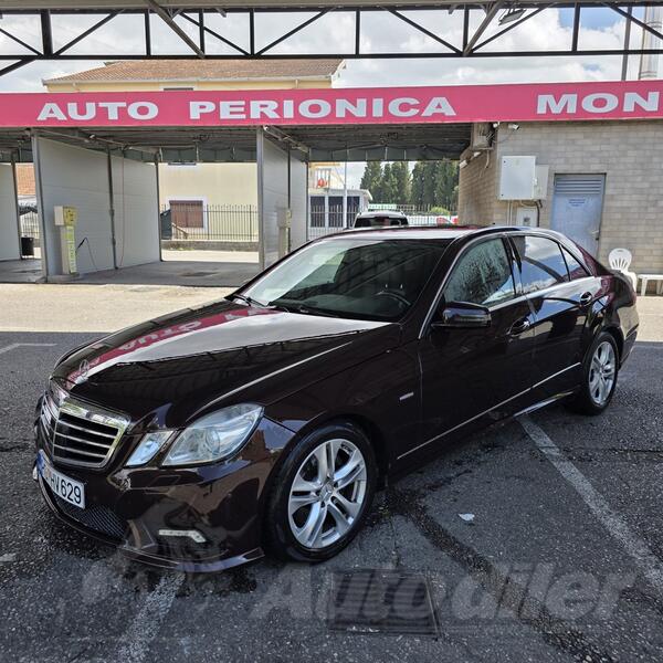 Mercedes Benz - E 300 - E 300 cdi