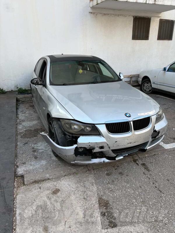 BMW - 320 - 2.0
