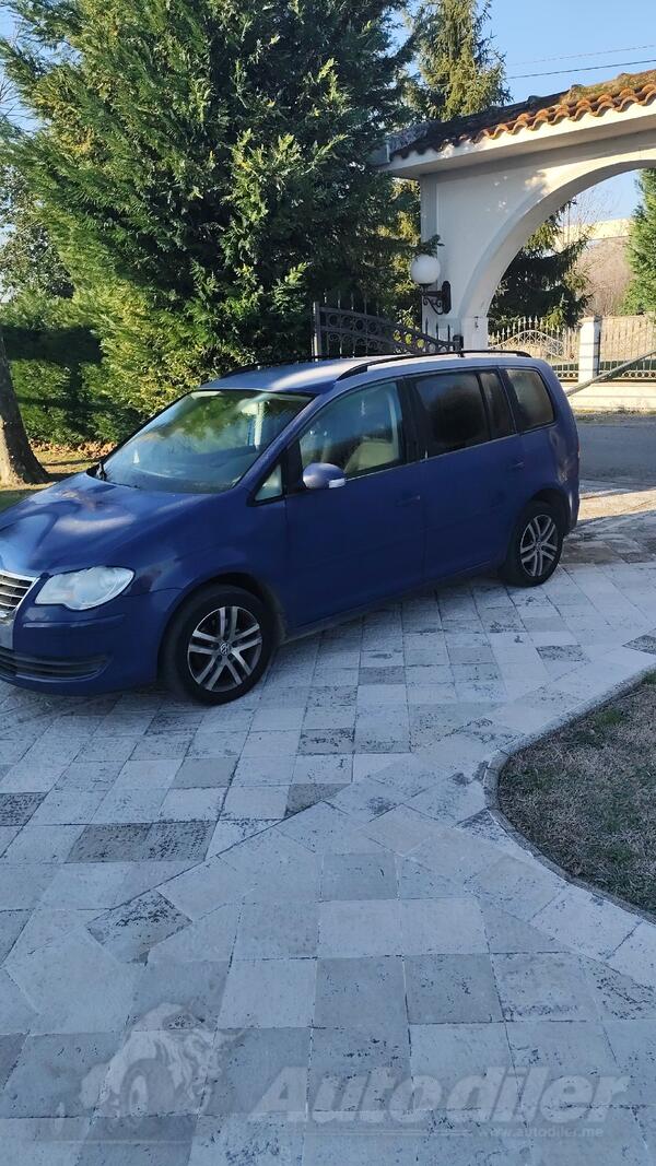 Volkswagen - Touran - 1.9 tdi