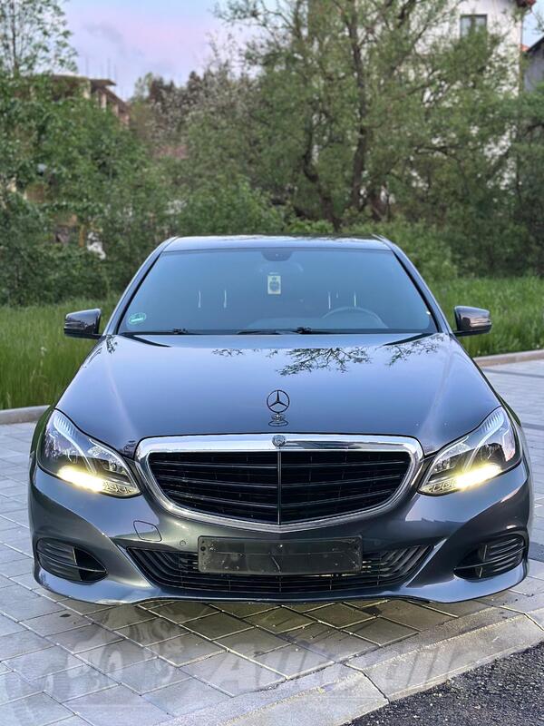 Mercedes Benz - E 200 - 2.2