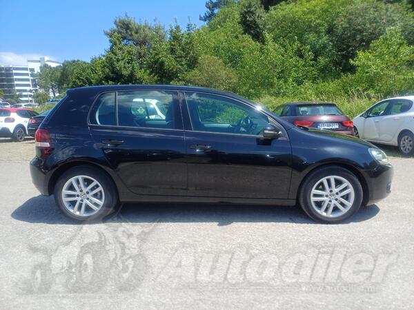Volkswagen - Golf 6 - 1.6 77/105