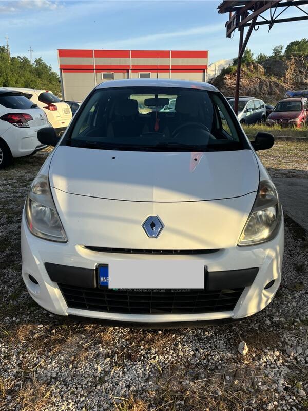 Renault - Clio - 1.5 dci