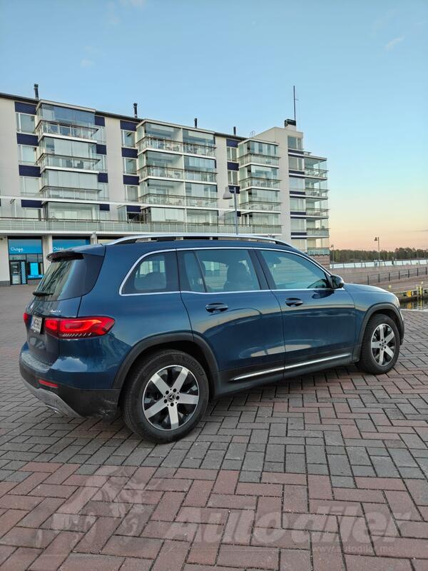 Mercedes Benz - GLB 200 - GLB 200