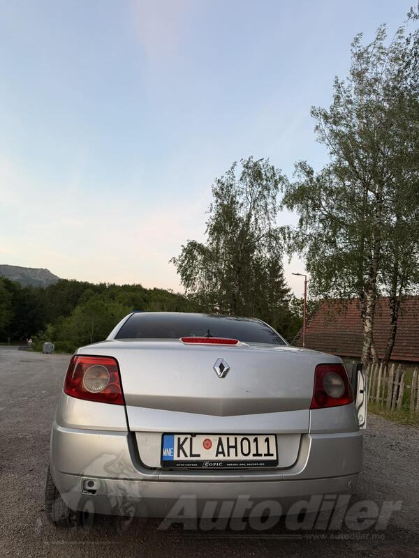 Renault - Megane - 1.9