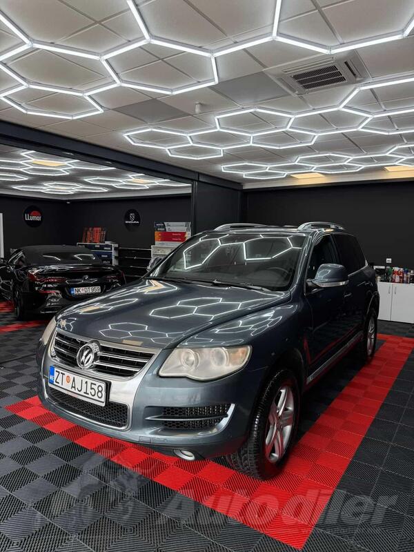 Volkswagen - Touareg - 3.0 TDI