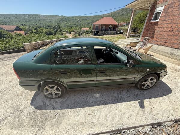 Opel - Astra - 1.6