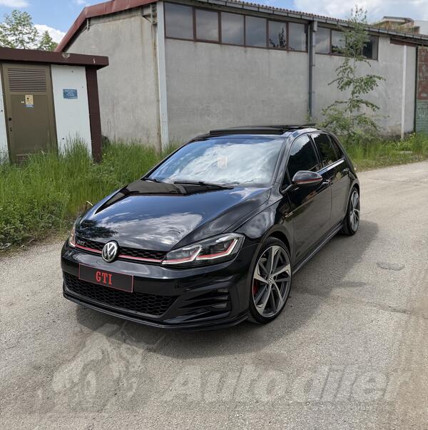 Volkswagen - Golf GTI - 7.5 GTI