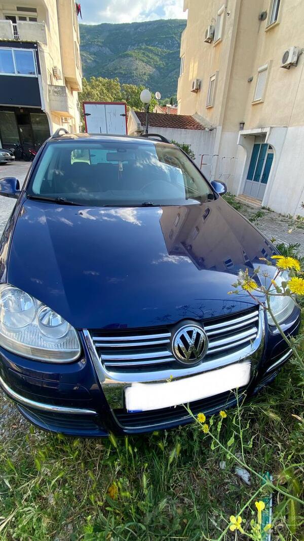 Volkswagen - Golf 5 - 1.9 TDI