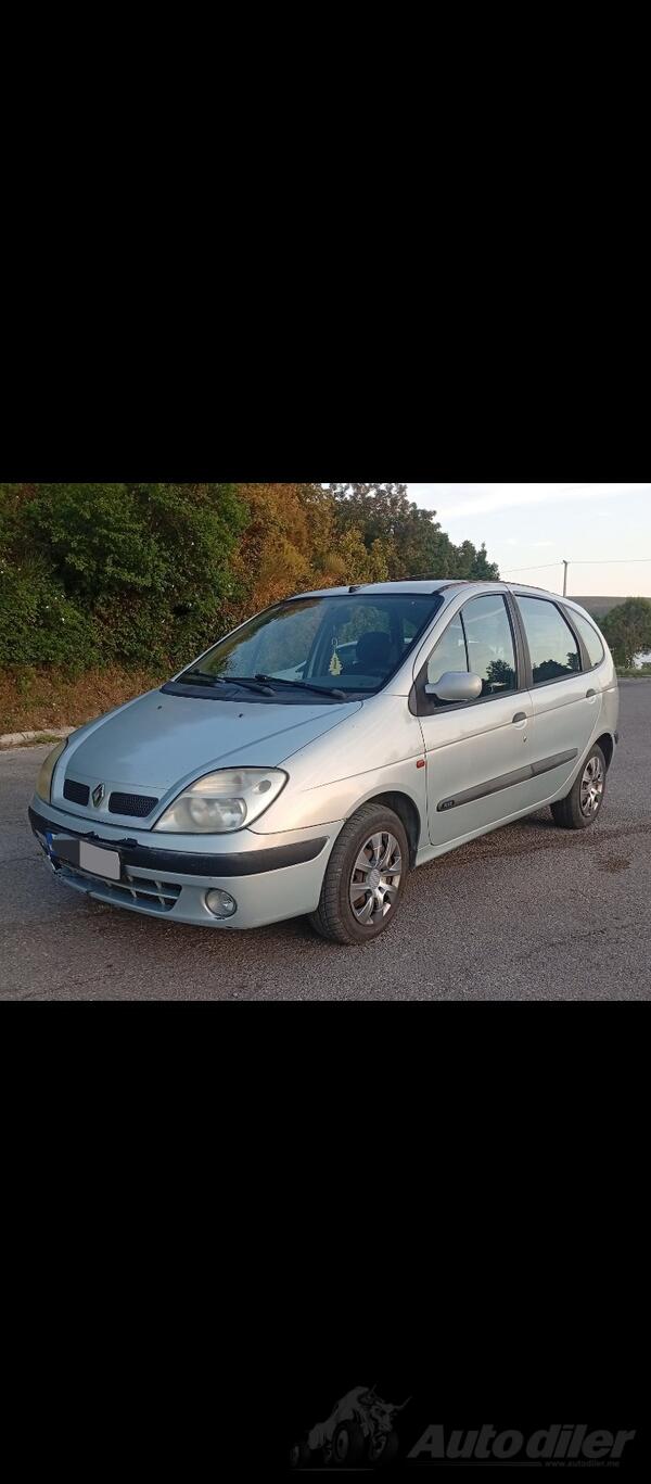 Renault - Scenic - 1.6 16V