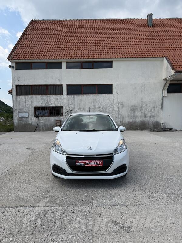 Peugeot - 208 - 1.5 HDI.06.2020