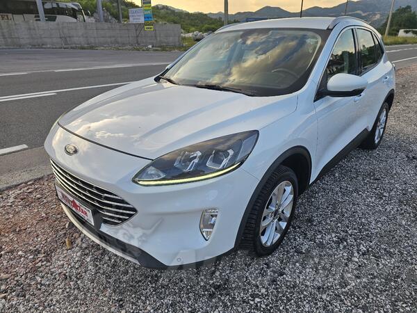 Ford - Kuga - Titanium