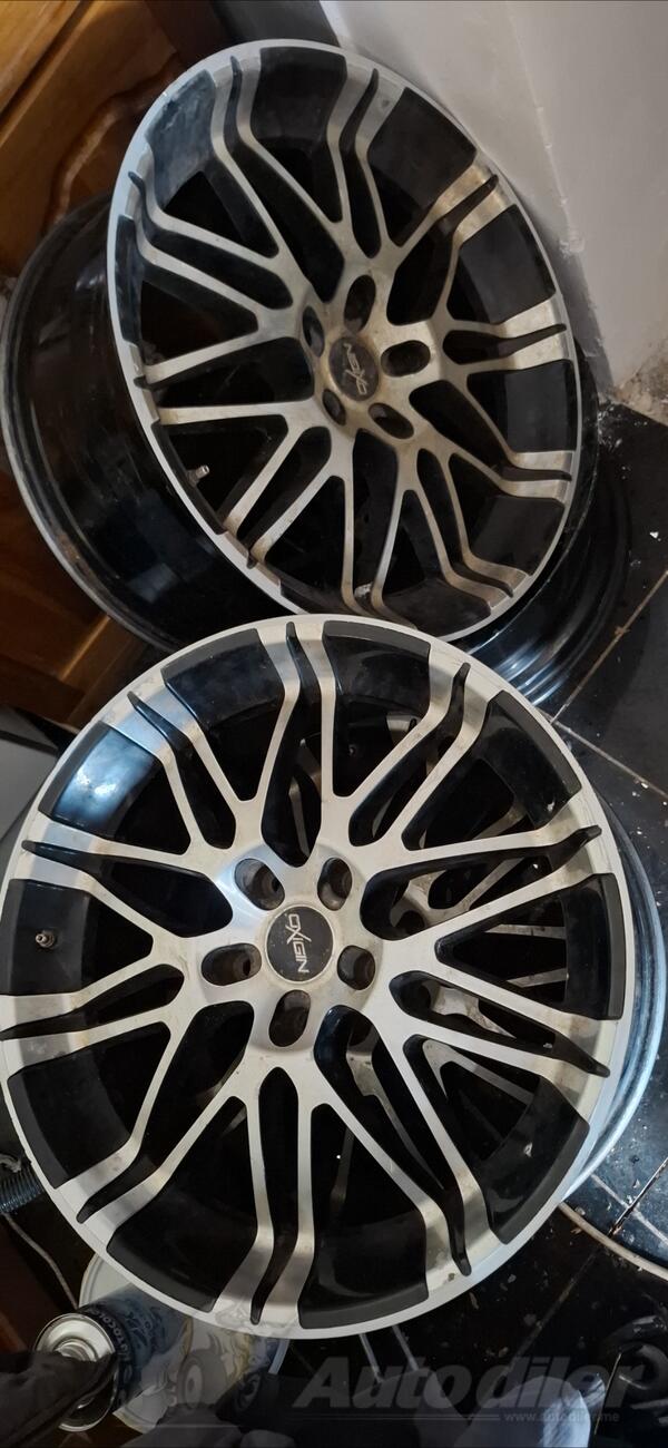 Fabričke rims and Trackmax tires