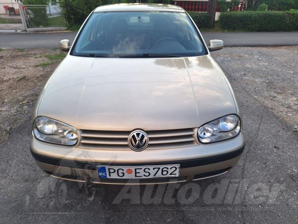 Volkswagen - Golf 4 - 1.4