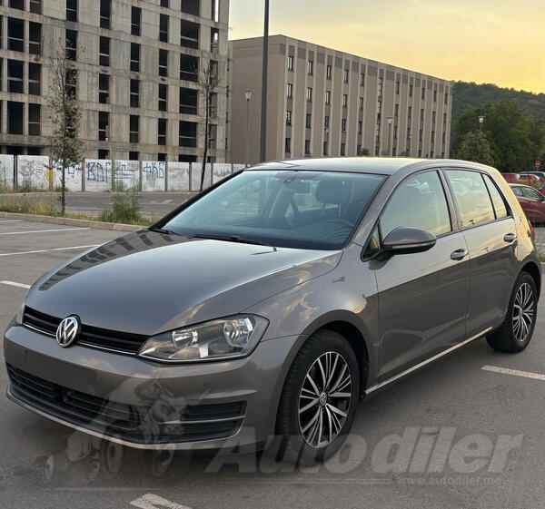 Volkswagen - Golf 7 - 1.6tdi